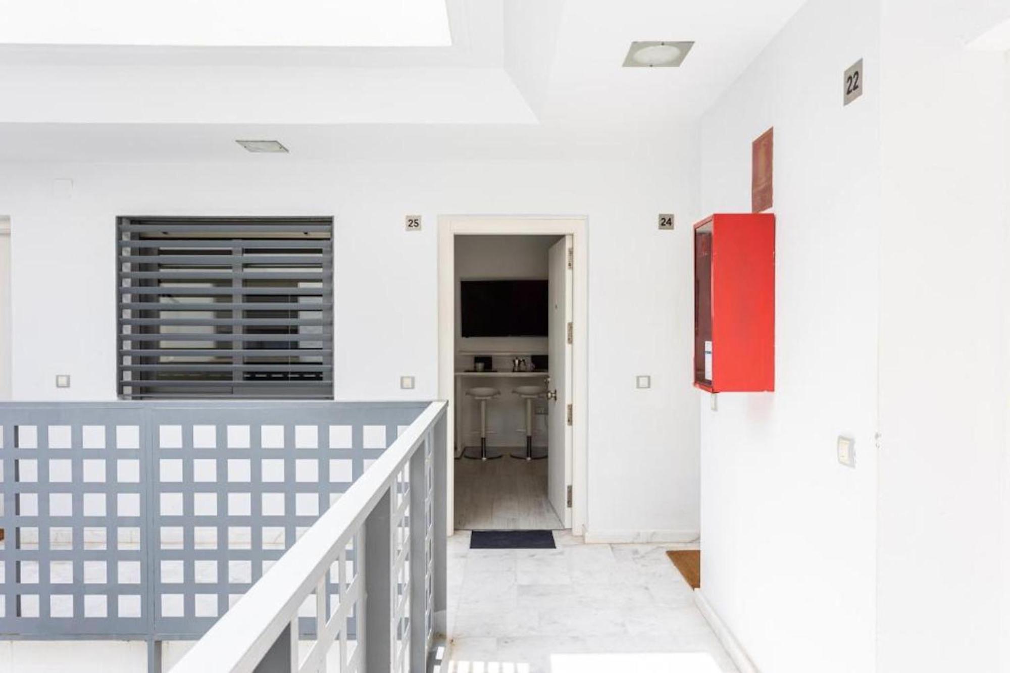 Holidays2Malaga Picasso Area Apartment Екстериор снимка