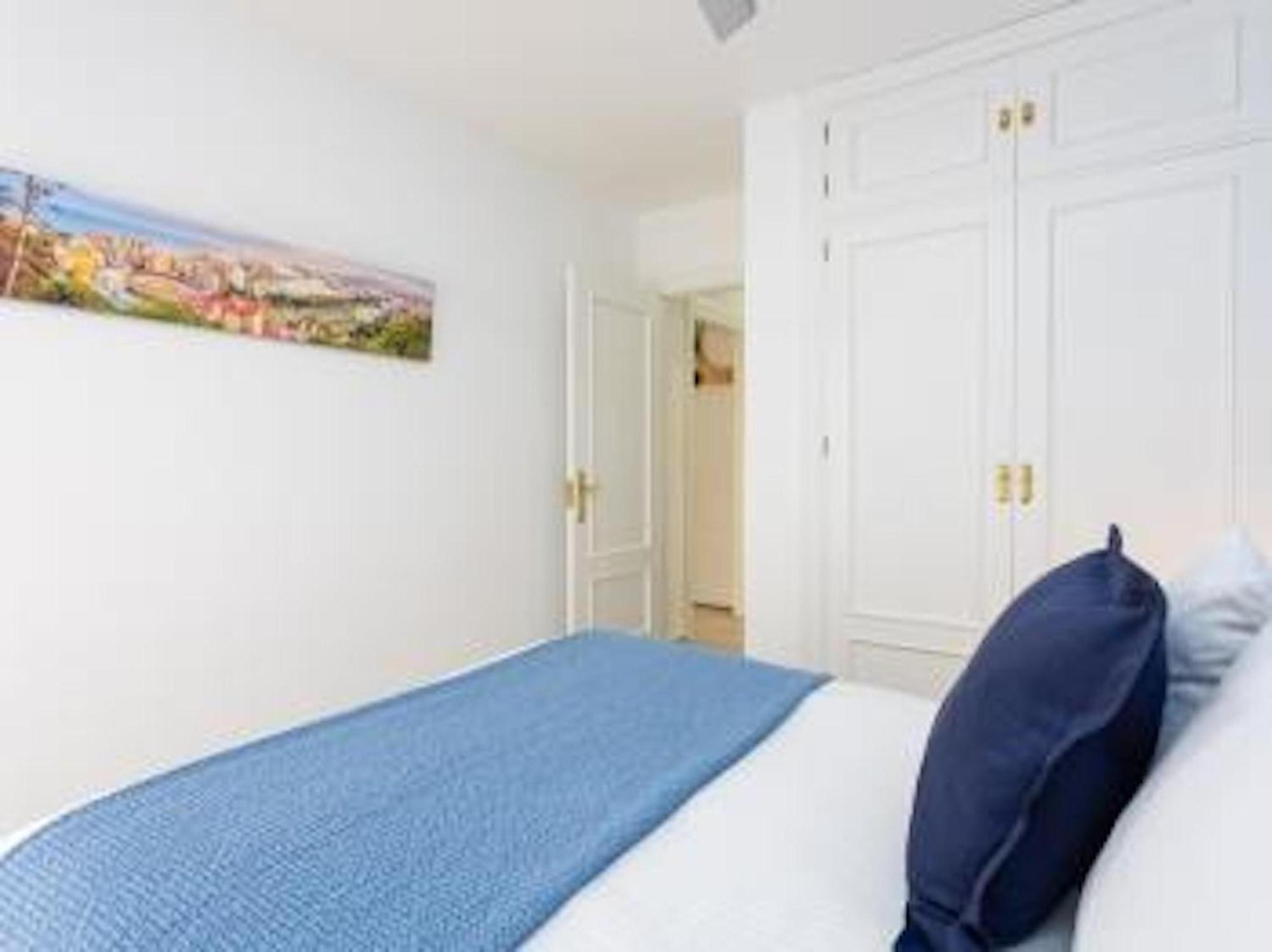 Holidays2Malaga Picasso Area Apartment Екстериор снимка