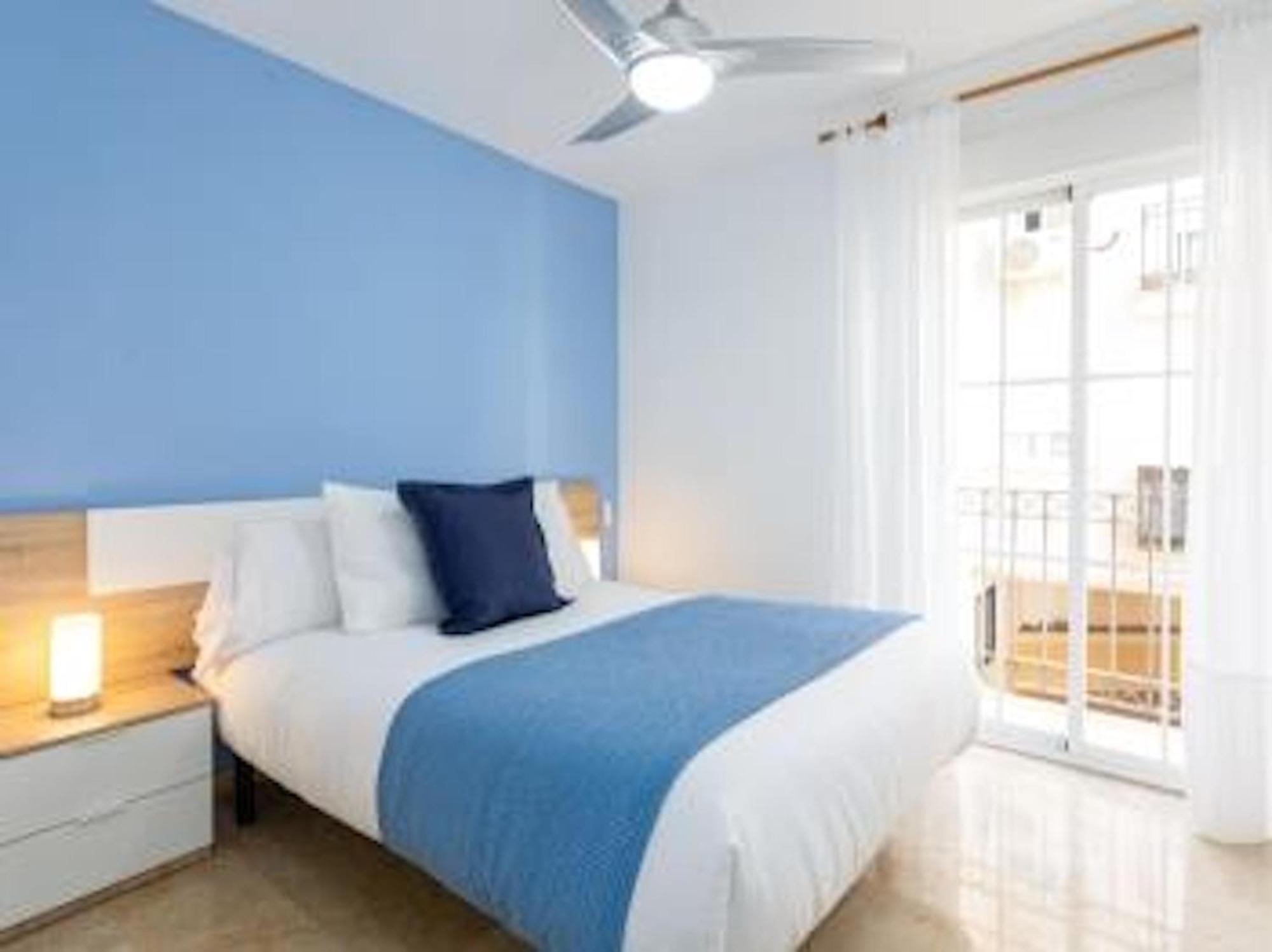 Holidays2Malaga Picasso Area Apartment Екстериор снимка