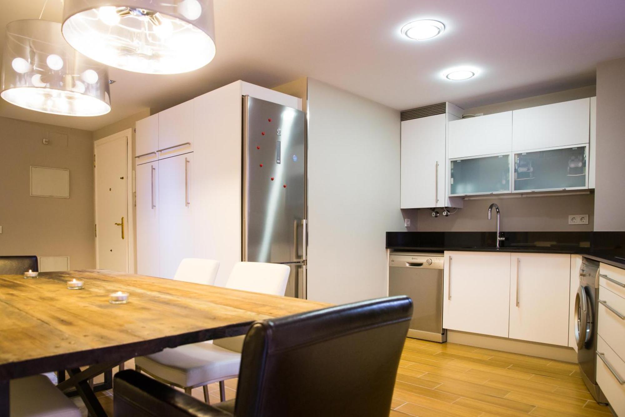 Holidays2Malaga Picasso Area Apartment Екстериор снимка
